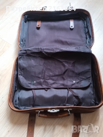 Стар кожен куфар, снимка 5 - Антикварни и старинни предмети - 50484011