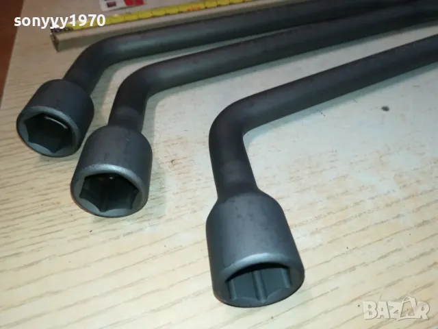 ЛУЛА КЛЮЧ ЗА ГУМИ-21ММ-19ММ-17ММ НОВ ЯК ЗА 15ЛВ 3003251741, снимка 3 - Аксесоари и консумативи - 49699258