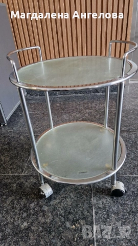 Малка, стъклена кръгла маса, снимка 2 - Декорация за дома - 52410921