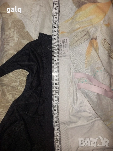 Два броя Triumph стягащ сотиен 85C, снимка 2 - Бельо - 41422327