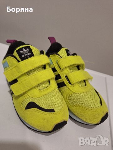 Маратонки Adidas, снимка 1 - Детски маратонки - 45703081