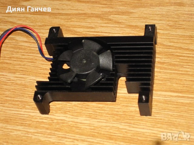 Продавам Raspberry pi 4B mini pc с активно охлаждане и адаптер, снимка 6 - Друга електроника - 52979279