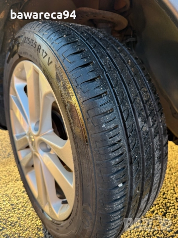 Nissan Juke 1.6 Turbo, снимка 12 - Автомобили и джипове - 52423864