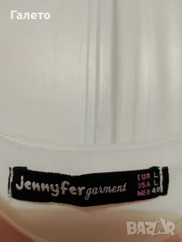 Рокля с еластичност и мекота на красива декорация размер L XL Цена 10 лв , снимка 2 - Рокли - 49797526