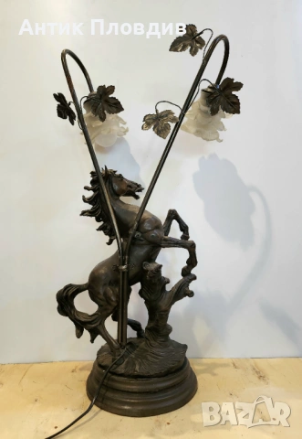 Декоративна настолна лампа с фигура на кон, снимка 7 - Настолни лампи - 53108292