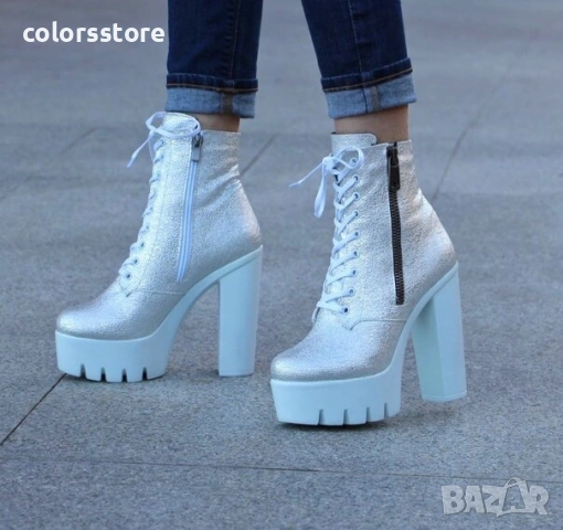 Боти на ток - сребриста лъскава кожа с бяло ходило - BT13 