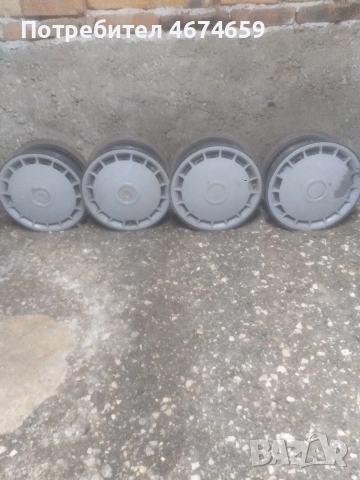 Железни джанти за BMW E30 с оригинални тасове, снимка 2 - Гуми и джанти - 52736661