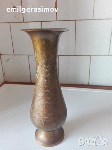 Сервиз за кафе и месингови вази., снимка 16 - Сервизи - 31830300