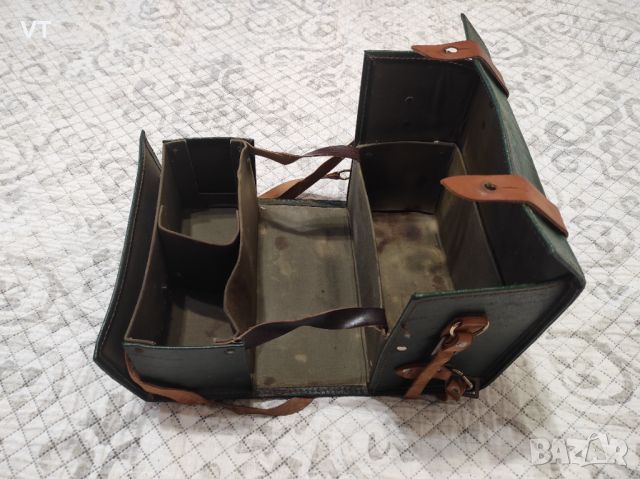 стара военна медицинска чанта , снимка 8 - Антикварни и старинни предмети - 46153330