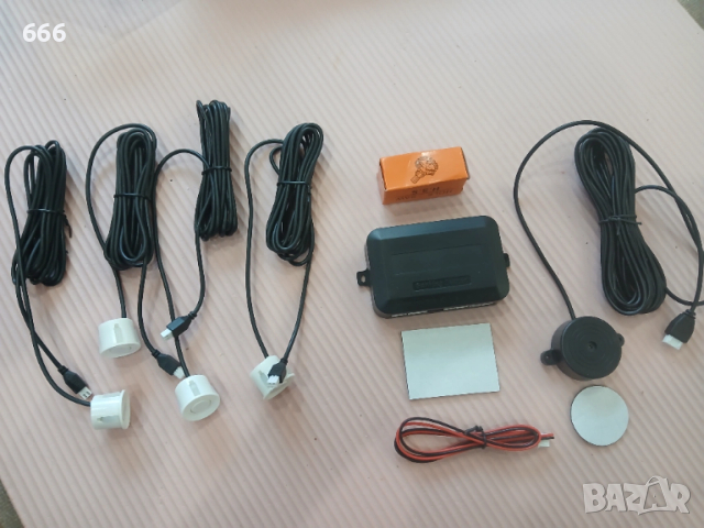 Комплект сензори за паркиране, 4 сензора, 12V, универсален, снимка 2 - Аксесоари и консумативи - 54091366
