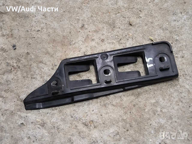Водач държач захват предна броня за Голф 5 Volkswagen Golf 5 1K0807184, снимка 2 - Части - 51738969