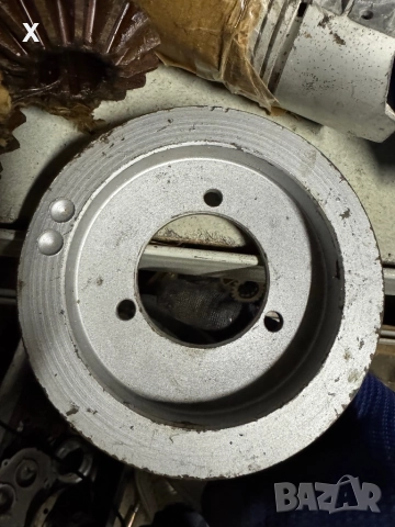 УАЗ ШАЙБА КОЛЯНОВ ВАЛ СТАР МОДЕЛ УМЗ С 3 ДУПКИ НОВА СССР 21-1005060-10, снимка 3 - Части - 47354386
