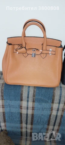 4бр.дамски чанти(почти нови), снимка 4 - Чанти - 50746860