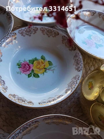 Комплект английски чинии 22 к  Gold , снимка 3 - Сервизи - 52996402