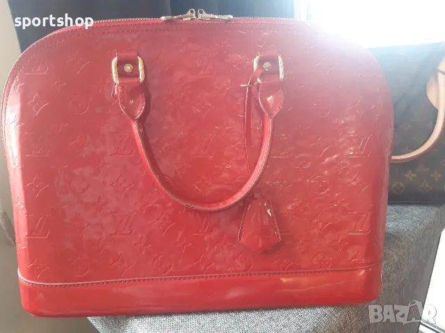 Дамска чанта Louis Vuitton Alma LG Monogram Vernis, снимка 3 - Чанти - 49712370