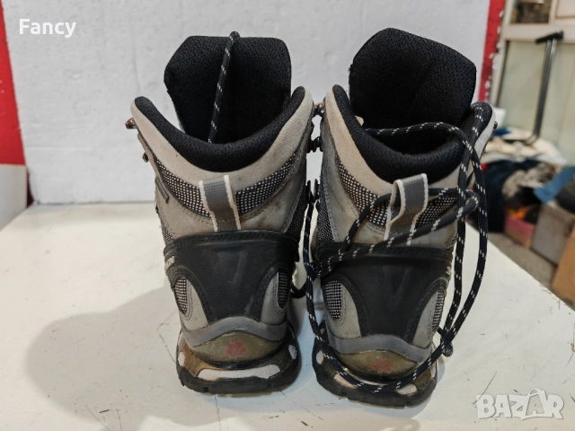 Високи спортни обувки Salomon 37 номер, снимка 5 - Други - 52246298