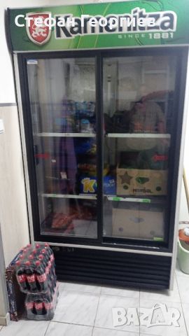 Хладилна витрина с две плъзгащи врати , снимка 1 - Вендинг машини - 46417464