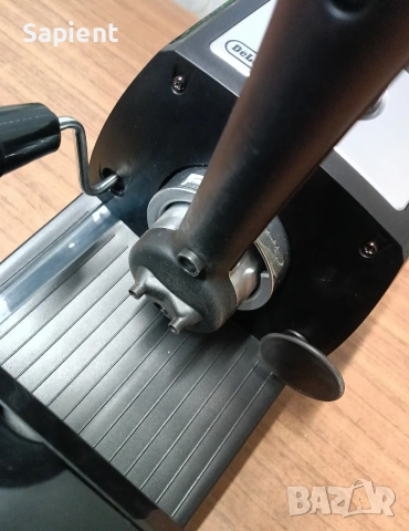 Кафемашина DeLonghi., снимка 9 - Кафемашини - 53739604