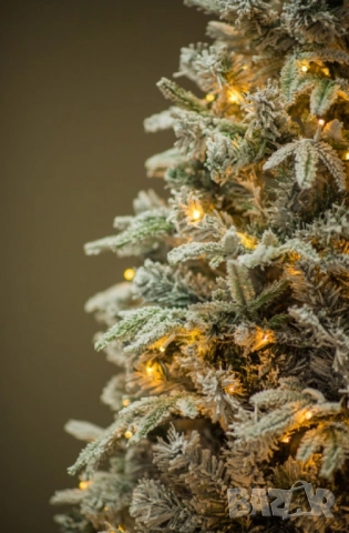 Коледна елха с вградени лампички по връхчетата, снимка 5 - Декорация за дома - 52309539