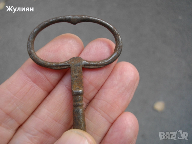 СТАРО КЛЮЧЕ КЛЮЧ ЗА СТЕНЕН ИЛИ КАМИНЕН ЧАСОВНИК , снимка 4 - Антикварни и старинни предмети - 52152245