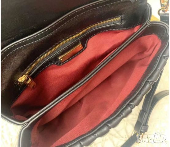 Капитонирана елегантна дамска чанта 20х13 см, снимка 3 - Чанти - 45579437