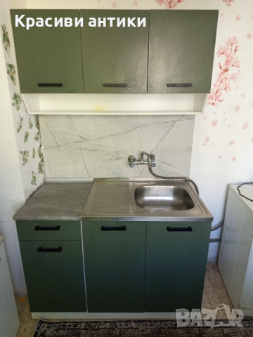 Мебели кухня почти нова с плот, мивка