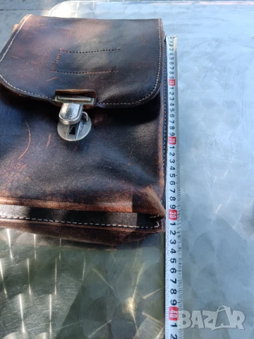 Продавам стара мъжка кожена чанта, снимка 9 - Чанти - 51325863