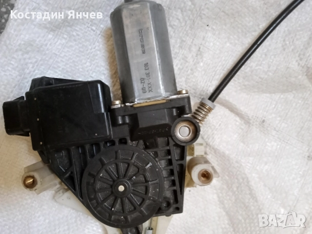 Стъклоповдигач за Мицубиши спейс стар 