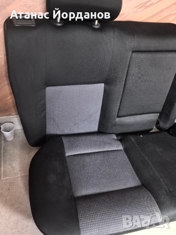 Седалки за Golf 4 , снимка 4 - Части - 52605187