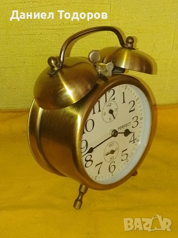 Стар Китайски часовник , будилник Perfect с 2 Камбани, снимка 2 - Антикварни и старинни предмети - 53987011