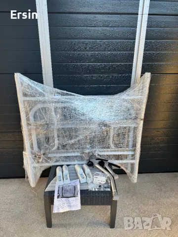 Оригинална стойка за 2 велосипеда  За Кемпер KNAUS SUN-TI05 Цвят : Бял  (чисто нов)  