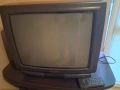 Подарявам 3 броя работещи стари телевизора , снимка 1