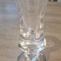 Продавам стара стъклена ваза с инкрустации, снимка 2 - Вази - 45582733