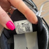 Air max Nike furyosa 40.5, снимка 4 - Маратонки - 45147357