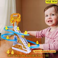 Детска играчка патета които се катерят по стълба и се пързалят - КОД 3838, снимка 5 - Музикални играчки - 45144041