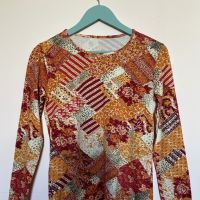 Блуза , снимка 1 - Блузи с дълъг ръкав и пуловери - 45464437