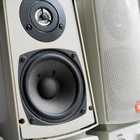 JBL 2.0 аудио система, снимка 1 - Аудиосистеми - 46155234