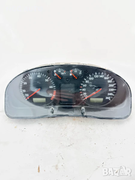 Табло Километраж за VW Passat 4 бензин, 3B0 919 861 B,  3B0919861B, 110.008.793/010, снимка 1