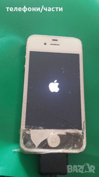 Iphone 4s (A1387) за ремонт  Забива на логото, снимка 1