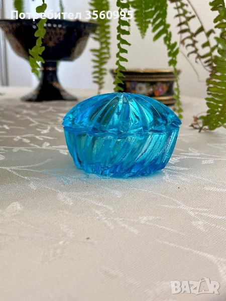 Захарница стъклена с тюркоазено син цвят, снимка 1