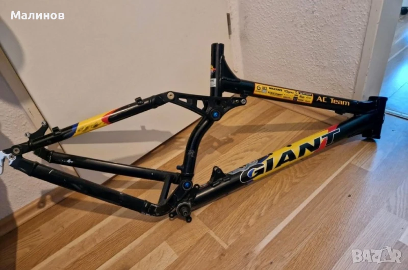  Легендарната рамка за АМ велосипед Giant AC Team, 26" колела, М размер, enduro, all mountain , снимка 1