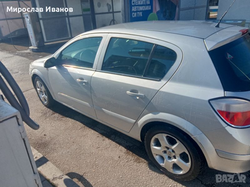 Opel Astra H 1,6 i, снимка 1