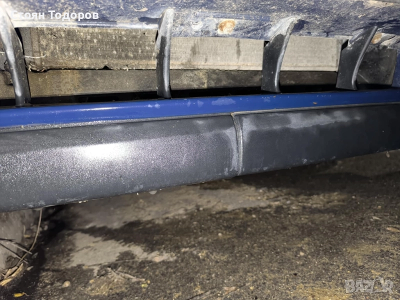 нож/лип за предна броня Vw Vento , снимка 1