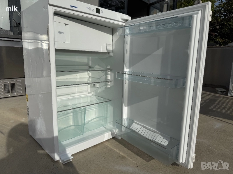 Малък хладилник Миеле с камера , снимка 1