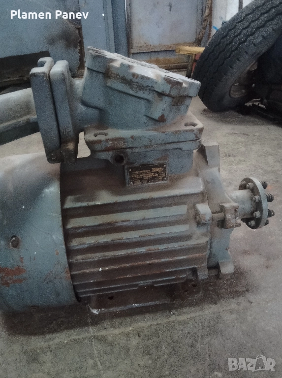 Продавам двигаел ел.11кв., снимка 1