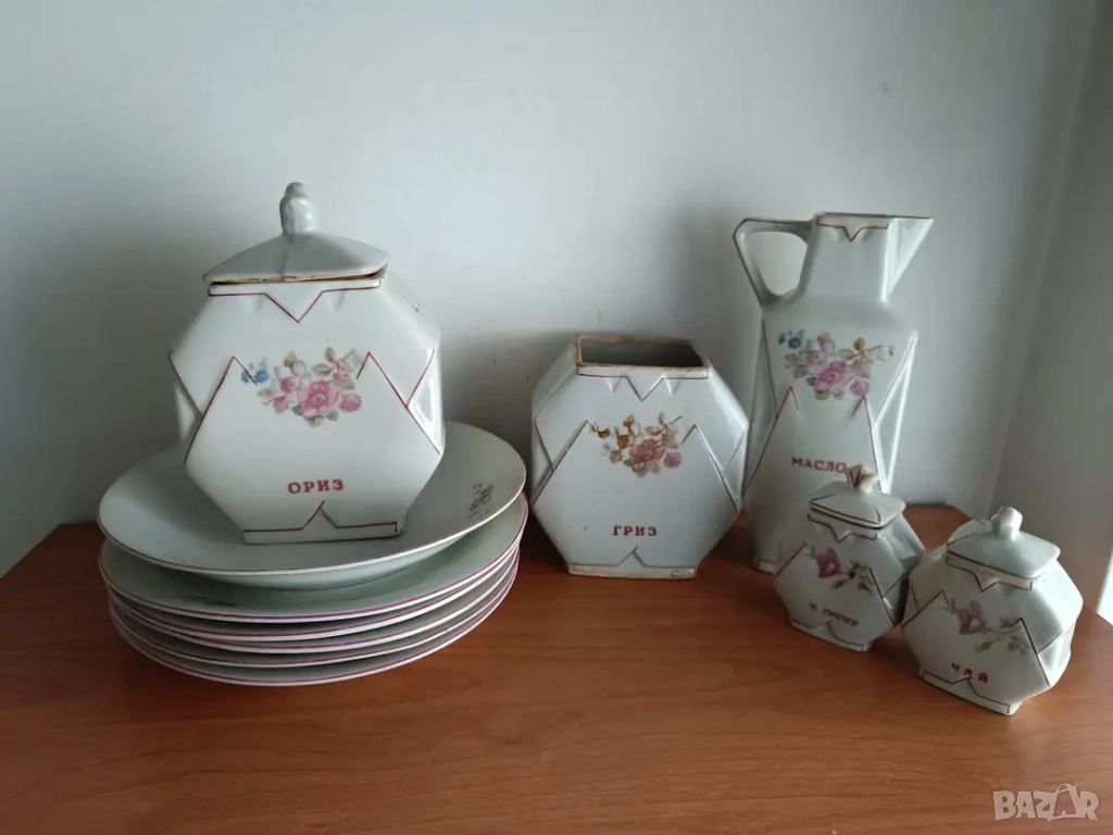 Сервиз буркани порцелан , снимка 1