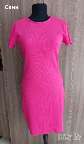 Нова розова рокля с етикет , снимка 1