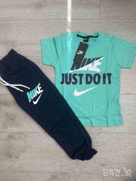 детски комплект nike , снимка 1