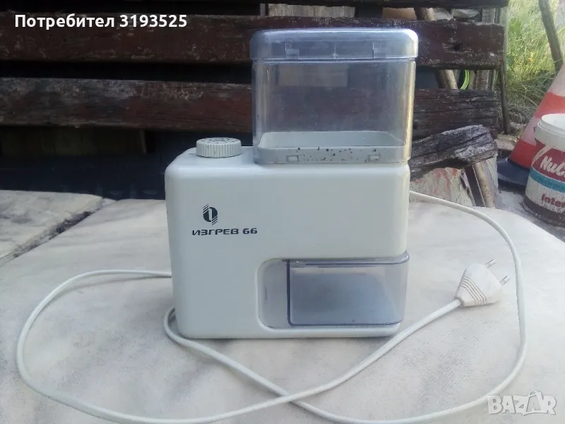 Ретро мелачка ИЗГРЕВ 66 за кафе и др., снимка 1