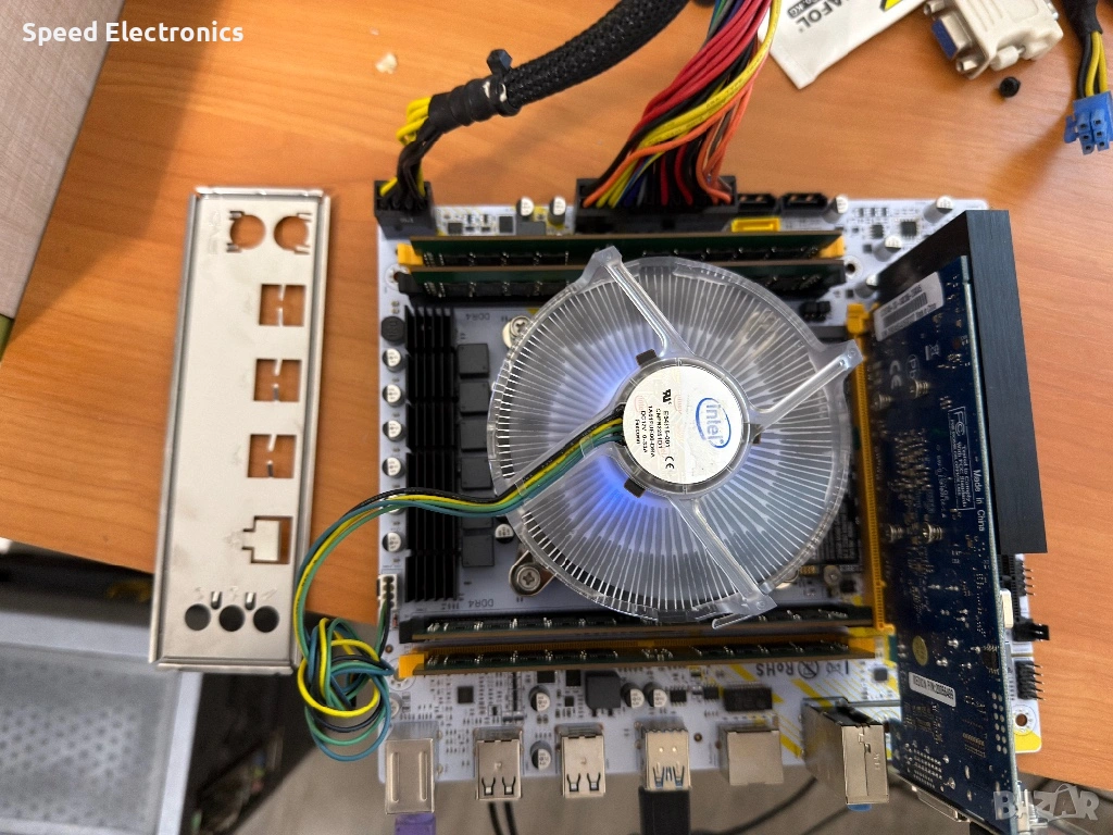  ED4+Intel Xeon E5-2650v4 (12C/24T)+64GB DDR4, снимка 1